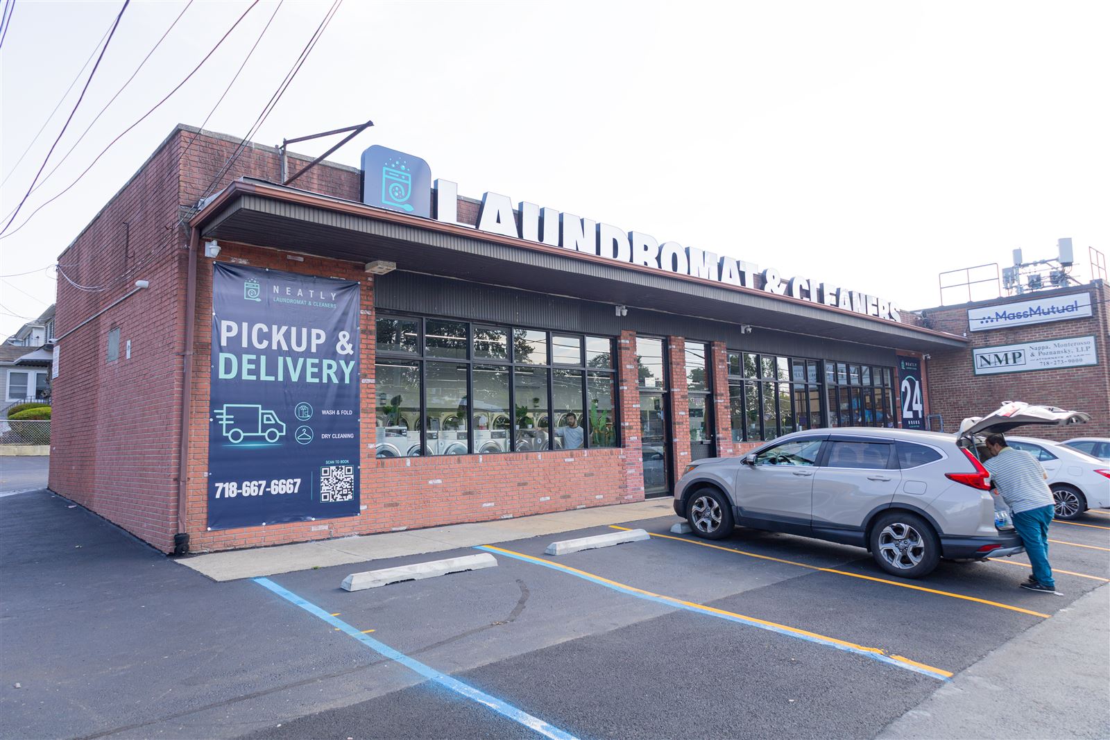 Neatly Laundromat 1936 Victory Blvd Staten Island laundry pickup and delivery
